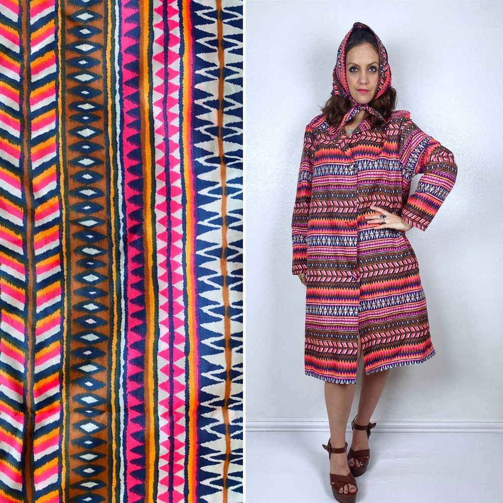 vtg 60s Neon Pink AQUASHEEN Scarf RAINCOAT Large psychedelic vinyl spring jacket